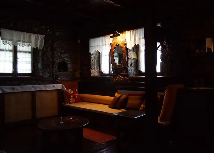 Гостевой дом Apalni Traditional 3*